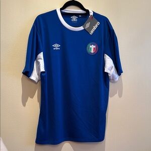 🇮🇹 NWT Umbro Italia - Men’s Blue and White Soccer Jersey